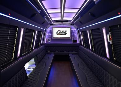 Portland 18 Passenger Limo Bus Interior