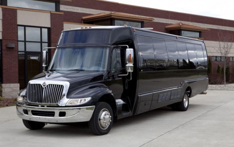 Portland 35 Passenger Party Bus